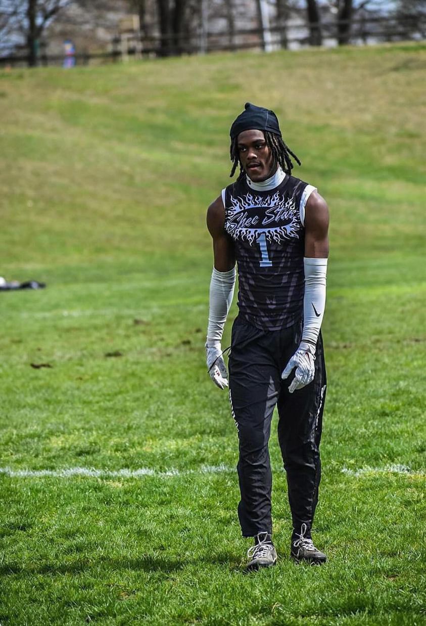 Nyqir Helton