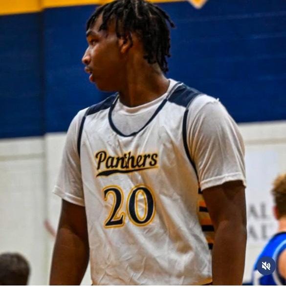 Savion Bennett