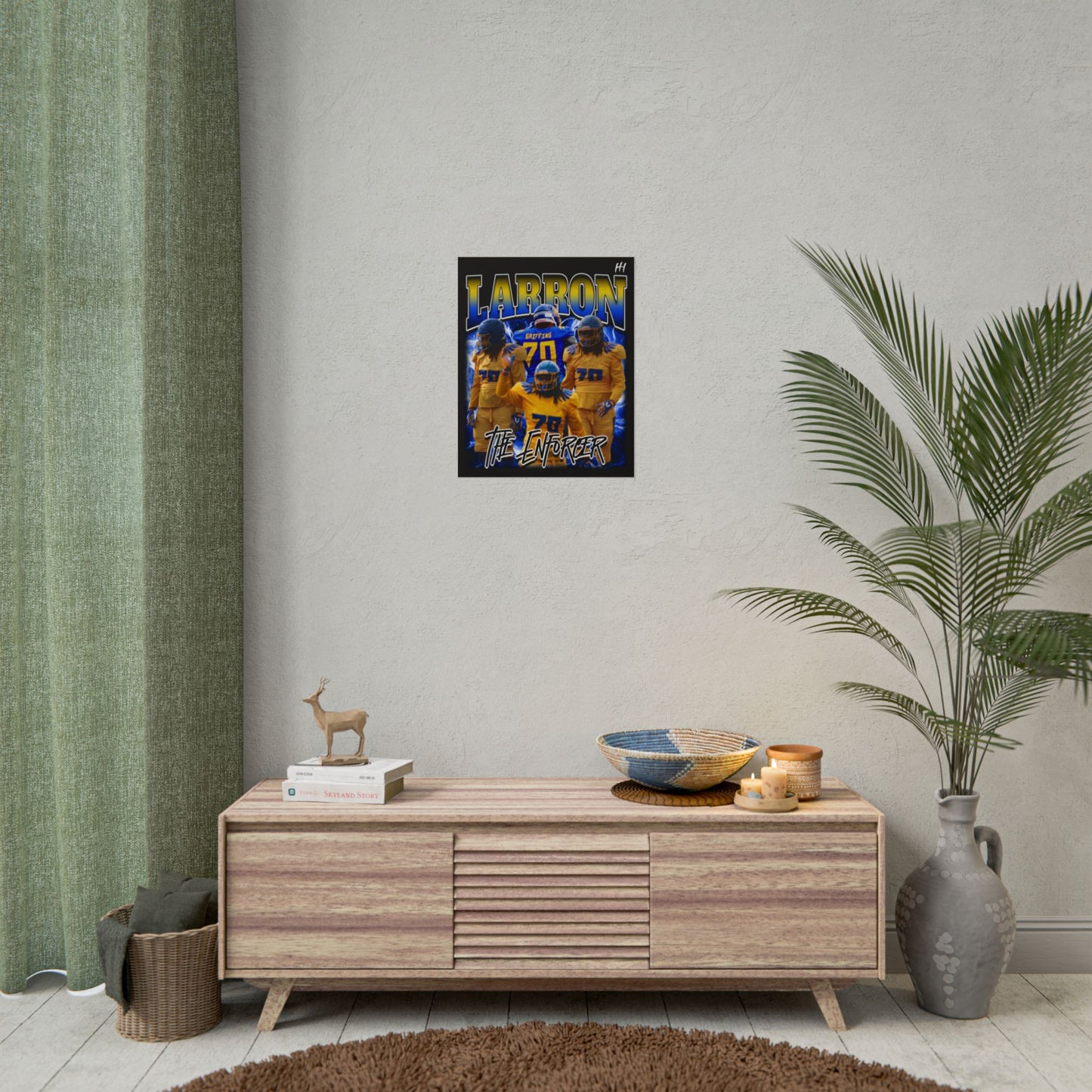 Larron Poster